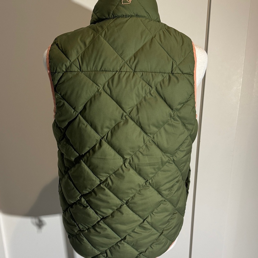 Vineyard Vines Olive Green Quilted Puffer with Pink Whale Logo - Picture 3 of 6